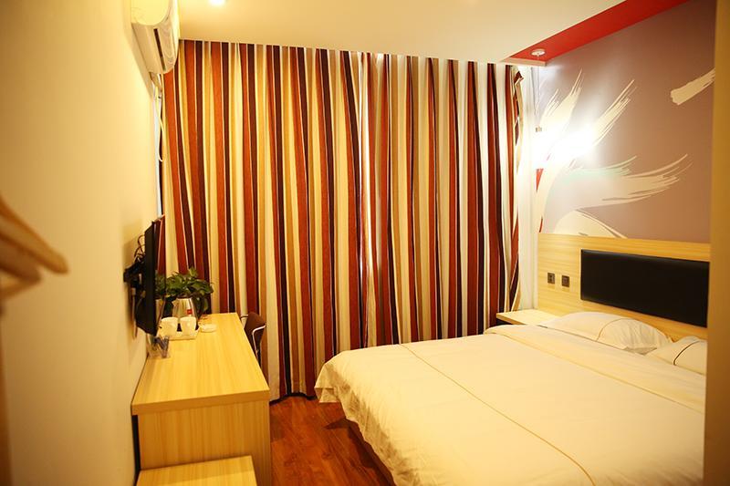 Gaoliu Thank Inn Chain Hotel Shandong Weifang Qingzhou Railway Station מראה חיצוני תמונה