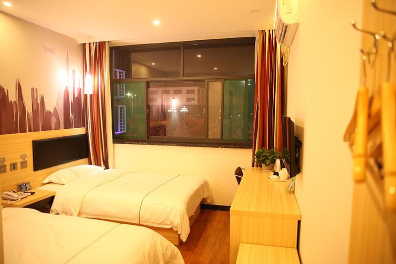 Gaoliu Thank Inn Chain Hotel Shandong Weifang Qingzhou Railway Station מראה חיצוני תמונה